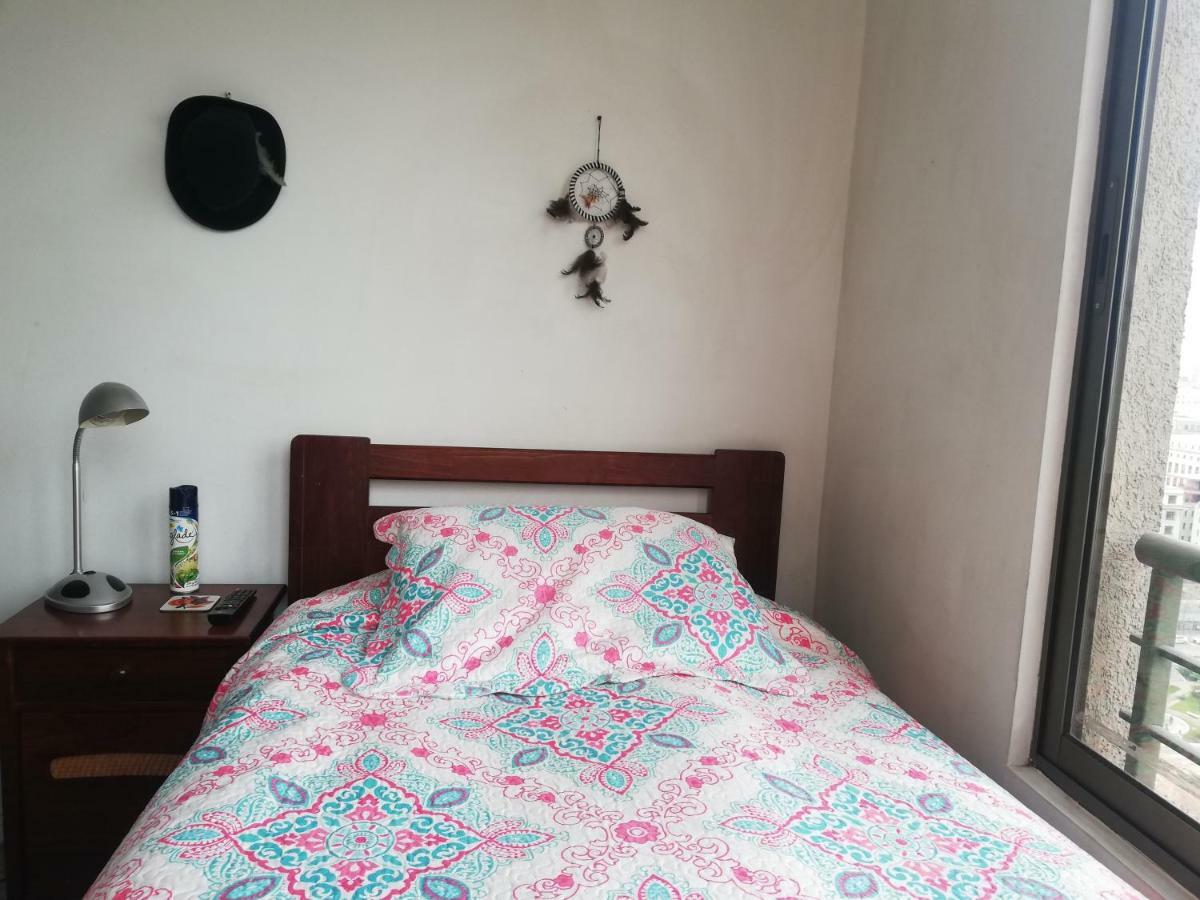 Una Habitacion Privada Con Bano Privado En Centro Historico Santiago Eksteriør bilde